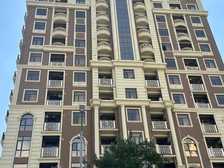 Elan №6392441 - Bakı, Nərimanov r., 4 otaqlı, 131 m², 5/17 mərtəbə