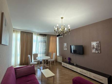 Elan №6392493 - Bakı, Şah İsmayıl Xətai m., 2 otaqlı, 75 m², 14/18 mərtəbə