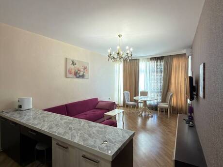 Elan №6392493 - Bakı, Şah İsmayıl Xətai m., 2 otaqlı, 75 m², 14/18 mərtəbə