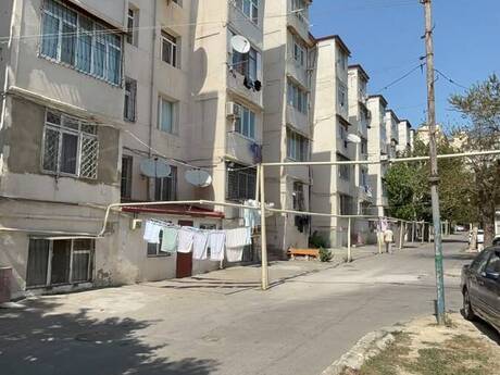 Elan №6392543 - Bakı, Neftçilər m., 3 otaqlı, 65 m², 3/5 mərtəbə