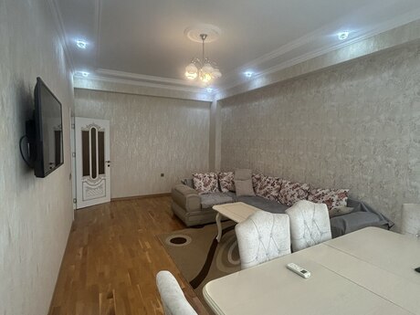 Elan №6392525 - Bakı, Azadlıq Prospekti m., 2 otaqlı, 75 m², 15/17 mərtəbə
