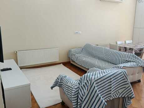 Elan №6392560 - Bakı, Elmlər Akademiyası m., 3 otaqlı, 120 m², 11/17 mərtəbə