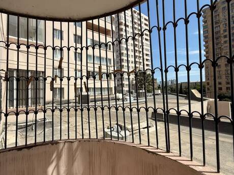 3 otaqlı mənzil, 110 m², Elmlər Akademiyası: 298 000 ₼ 3