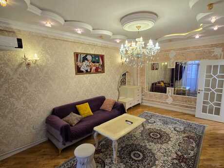 Elan №6392668 - Bakı, Qara Qarayev m., 2 otaqlı, 70 m², 17/18 mərtəbə