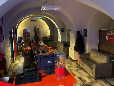 Elan №6392745 - Bakı, 28 May m., 300 m²