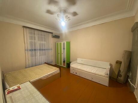 Elan №6392883 - Bakı, Nəriman Nərimanov m., 1 otaqlı, 45 m², 2/4 mərtəbə
