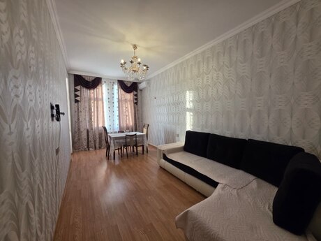Elan №6393029 - Bakı, Abşeron r., 2 otaqlı, 60 m², 7/12 mərtəbə