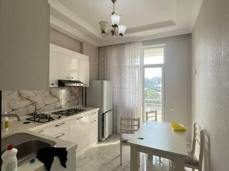 1-комнатная квартира, 55 м², 8 Noyabr: 196 000 ₼ 4