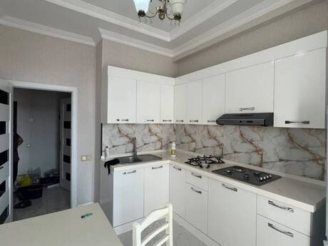 1-комнатная квартира, 55 м², 8 Noyabr: 196 000 ₼ 5
