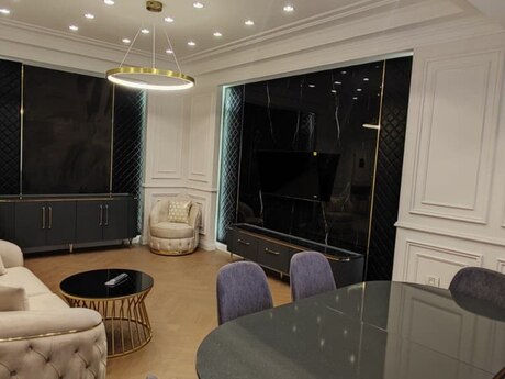 3-room new-build apartment for rent in 28 May, 145 m², 2 300 AZN/mo, photo 3 / 12