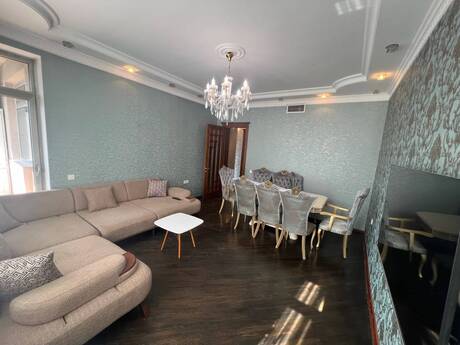 Объявление №6393224 - Баку, м. Низами, 3-комн., 125 м², 6/18 этаж