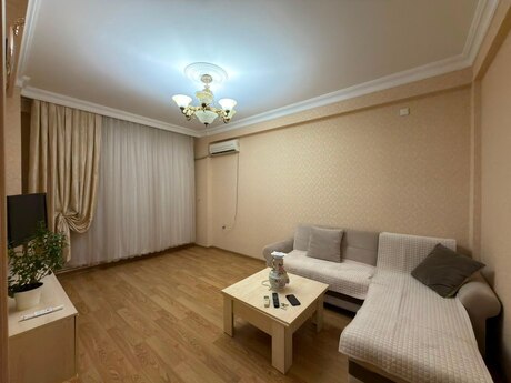 Elan №6393426 - Bakı, Həzi Aslanov m., 2 otaqlı, 60 m², 2/17 mərtəbə