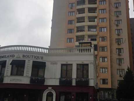 Elan №6393483 - Bakı, Şah İsmayıl Xətai m., 3 otaqlı, 130 m², 14/16 mərtəbə