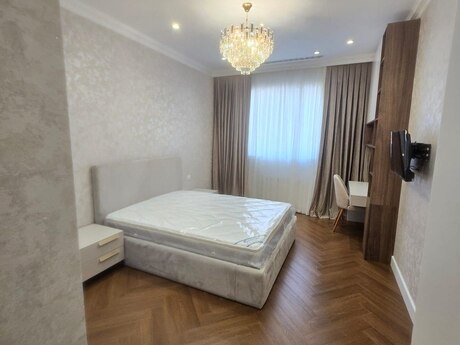 4-room new-build apartment for rent in Knightsbridge Residence White City, 160 m², 5 000 AZN/mo, photo 5 / 8