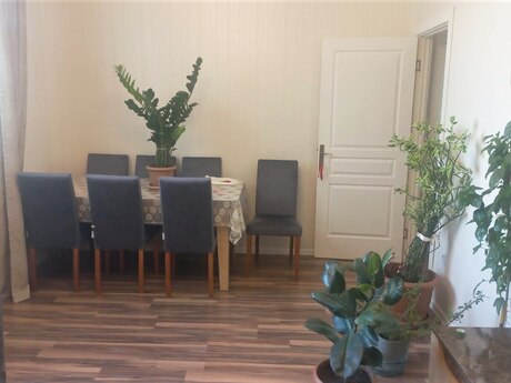 Elan №6393821 - Bakı, Yasamal r., 3 otaqlı, 85 m², 5/12 mərtəbə
