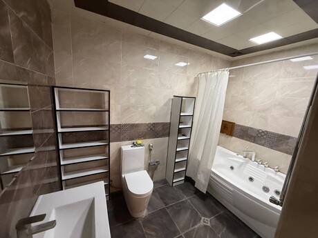 3-room new-build apartment for rent in Yasamal, 85 m², 700 AZN/mo, photo 5 / 12