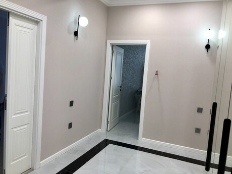 8-ci mikrorayonda 2 otaqlı yeni tikili mənzil satılır, 93 m², 295 000 AZN, şəkil 4 / 12