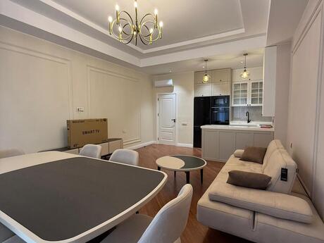 3-room apartment for rent, 95 m², Ağ şəhər: 2 200 ₼/mo 2