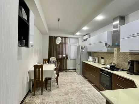 Elan №6393956 - Bakı, Həzi Aslanov m., 3 otaqlı, 110 m², 5/16 mərtəbə