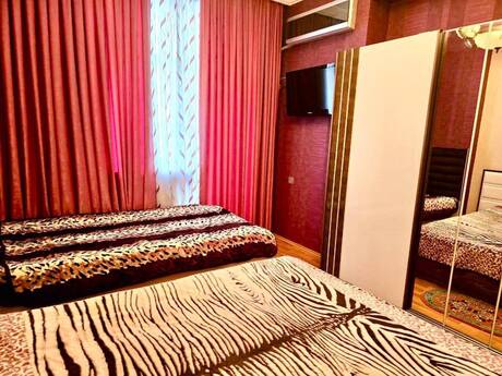 Kirayə 3 otaqlı mənzil, 100 m², 8 Noyabr: 950 ₼/ay 4