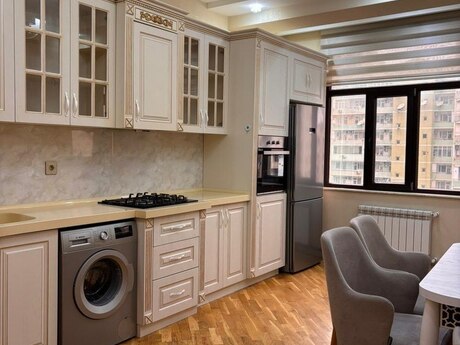 Elan №6394009 - Bakı, Nəsimi r., 3 otaqlı, 140 m², 6/18 mərtəbə