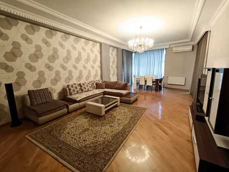 Объявление №6394179 - Баку, м. 28 мая, 4-комн., 190 м², 8/16 этаж