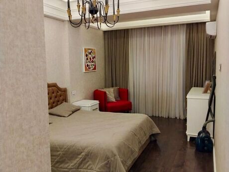 Kirayə 3 otaqlı mənzil, 85 m², Şokolad Tower: 1 600 ₼/ay 3