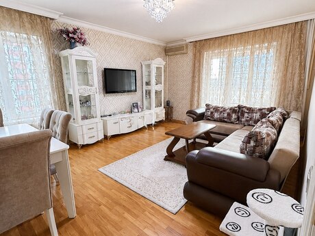 3-комн. · 110 m² · 13/17 этаж, İçəri Şəhər
