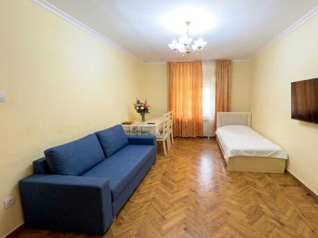 Объявление №6394320 - Баку, м. Нариман Нариманов, 3-комн., 80 м², 1/5 этаж