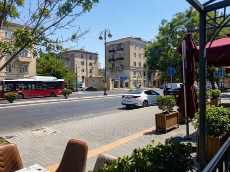 Elan №6394452 - Bakı, Nəsimi r., 2 otaqlı, 42 m², 4/5 mərtəbə
