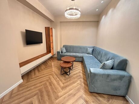 Kirayə 2 otaqlı mənzil, 70 m², BCR Khatai: 1 300 ₼/ay 2