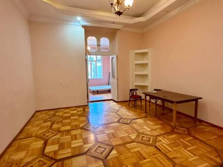 Elan №6394453 - Bakı, Nəsimi r., 4 otaqlı, 100 m², 2/2 mərtəbə