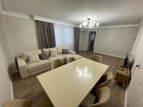 Объявление №6394462 - Баку, м. Ази Асланов, 2-комн., 75 м², 5/16 этаж