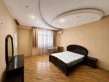 3 otaqlı mənzil, 145 m², 28 May: 345 000 ₼ 5