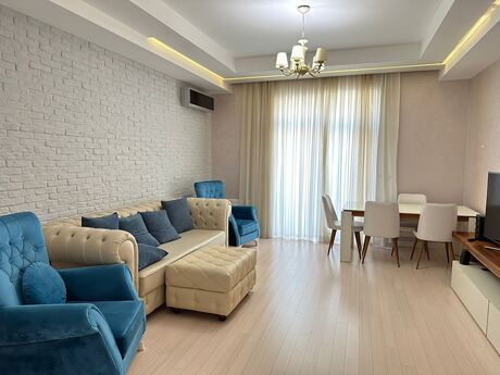 4-room apartment for rent, 170 m², Ağ şəhər: 1 800 ₼/mo 2
