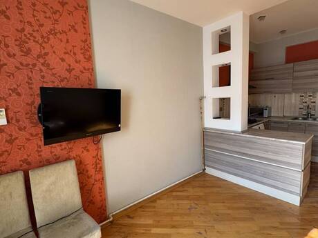 Аренда: 3-комнатная квартира, 80 м², Nizami: 900 ₼/мес 4