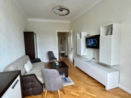 2 otaqlı mənzil, 56 m², Yasamal: 260 000 ₼ 2