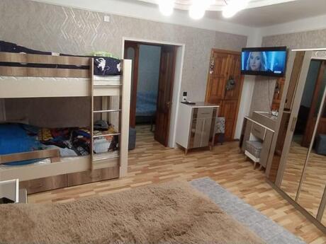 Объявление №6395065 - Баку, м. Ичеришехер, 3-комн., 63 м², 1/2 этаж