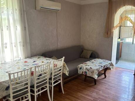 Elan №6395179 - Bakı, Elmlər Akademiyası m., 2 otaqlı, 37 m², 3/3 mərtəbə