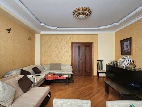 Elan №6395135 - Bakı, Şah İsmayıl Xətai m., 3 otaqlı, 145 m², 7/11 mərtəbə