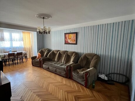 Elan №6395256 - Bakı, Elmlər Akademiyası m., 3 otaqlı, 100 m², 4/5 mərtəbə