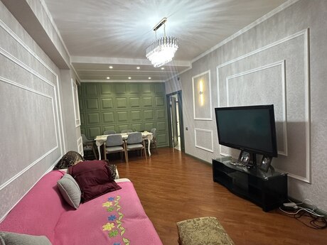 Elan №6395258 - Bakı, Memar Əcəmi m., 3 otaqlı, 130 m², 10/16 mərtəbə