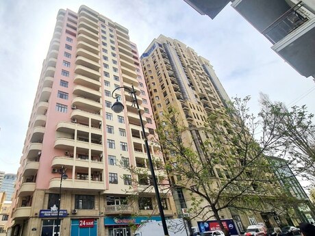 Elan №6395333 - Bakı, 28 May m., 4 otaqlı, 230 m², 7/17 mərtəbə