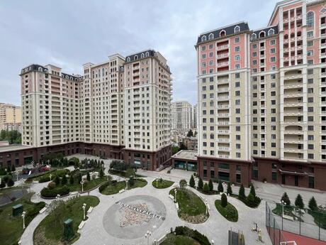 Elan №6395449 - Bakı, Elmlər Akademiyası m., 2 otaqlı, 69 m², 8/16 mərtəbə