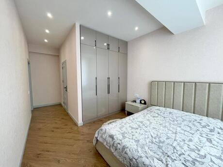 3 otaqlı mənzil, 120 m², 28 May: 450 000 ₼ 4