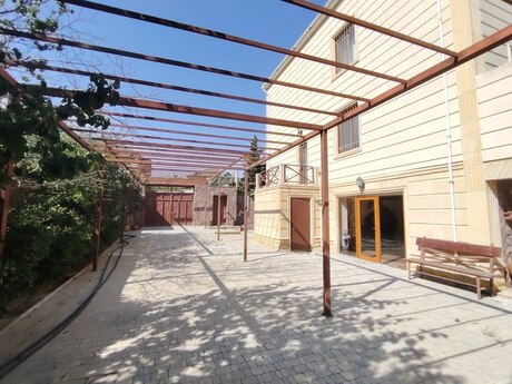 Объявление №6395593 - Баку, пос. Бадамдар, 8-комн., 650 м²