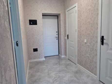 Gənclikdə 3 otaqlı köhnə tikili mənzil satılır, 70 m², 219 000 AZN, şəkil 4 / 12