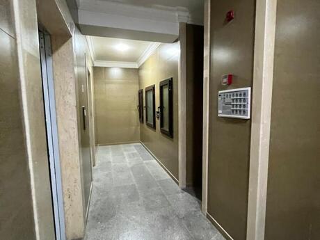 4-комнатная квартира, 256 м², 7 Points: 770 000 ₼ 3