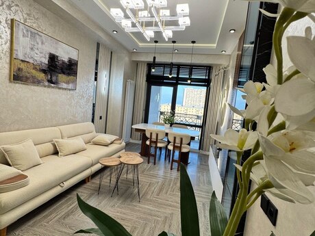 Elan №6395749 - Bakı, Nəriman Nərimanov m., 2 otaqlı, 70 m², 6/18 mərtəbə