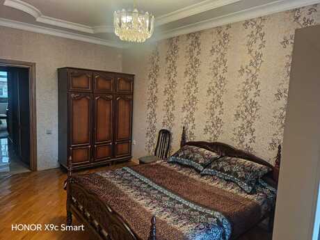 Kirayə 3 otaqlı mənzil, 125 m², 28 May: 1 100 ₼/ay 5